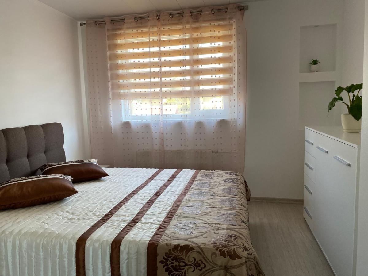 Alūksne Centra Apartamenti מראה חיצוני תמונה